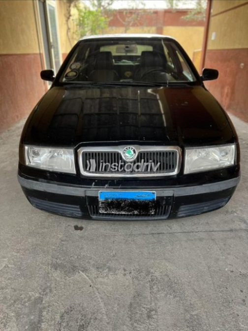 سكودا اوكتافيا A4 2003 أسود مستعملة للبيع - 1