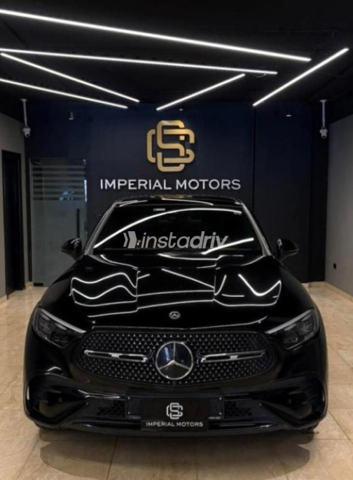 مرسيدس GLC 300 2025 أسود مستعملة للبيع - 2