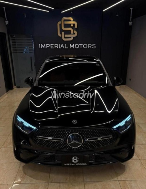 مرسيدس GLC 300 2025 أسود مستعملة للبيع - 4