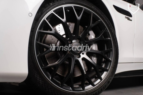 Mercedes SEL 2023 White Used for Sale - 9