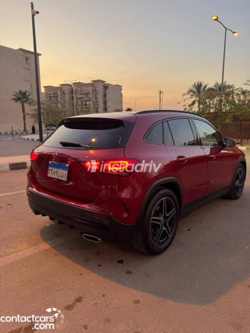 Mercedes GLA 200 2021 Red Used for Sale - 5