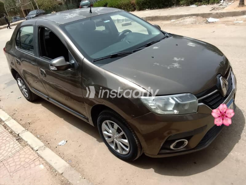 Renault Logan 2017 Black Used for Sale - 1