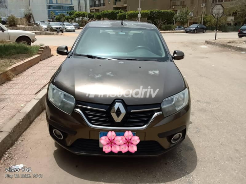 Renault Logan 2017 Black Used for Sale - 2