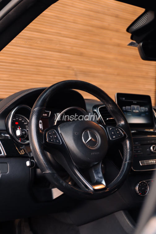Mercedes GLA 200 2018 Black Used for Sale - 3