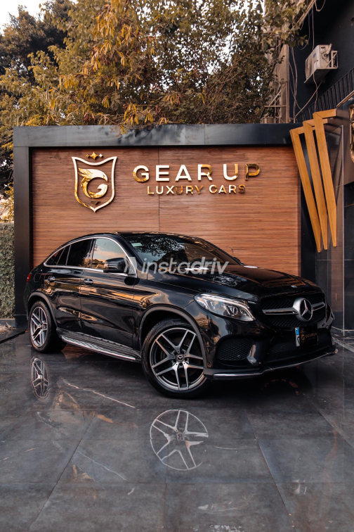 Mercedes GLA 200 2018 Black Used for Sale - 5