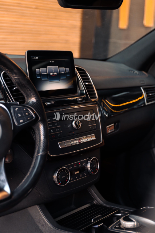 Mercedes GLA 200 2018 Black Used for Sale - 9