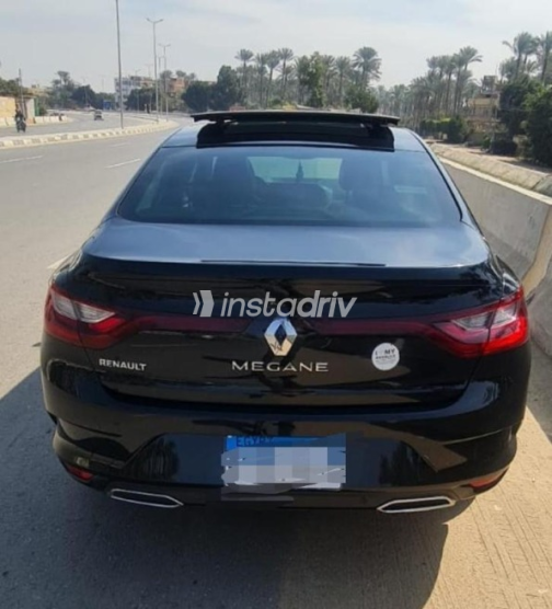رينو ميجان 2022 أبيض مستعملة للبيع - 2