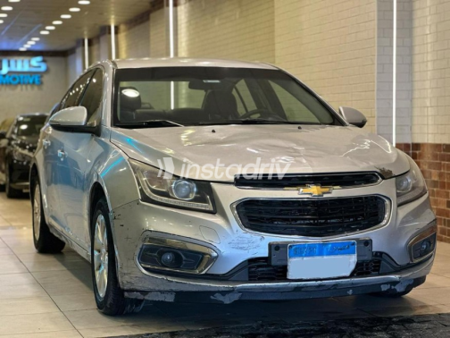 Chevrolet Cruze 2016 Silver Used for Sale - 5