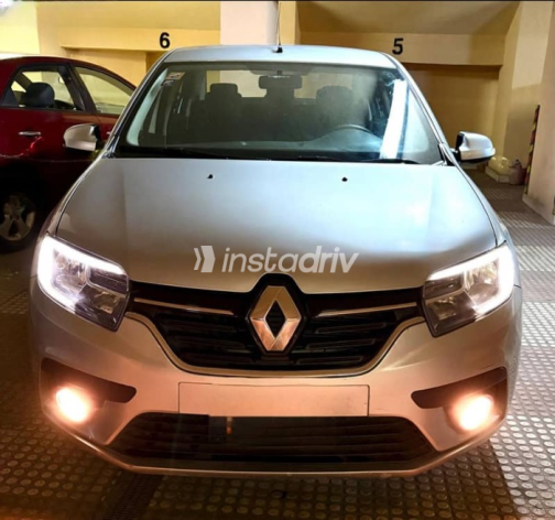 Renault Logan 2019 Silver Used for Sale - 1