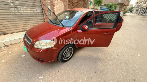 Chevrolet Aveo 2015 Red Used for Sale - 6