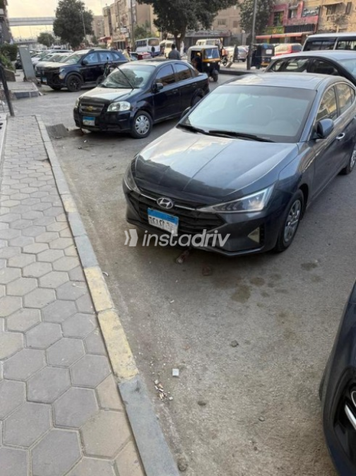 Hyundai Elantra AD 2020 White Used for Sale - 4