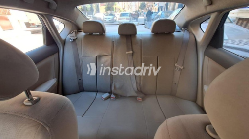 Nissan Sentra 2017 White Used for Sale - 7