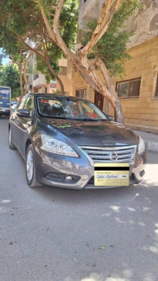 Nissan Sentra 2017 White Used for Sale