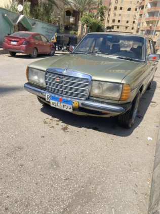مرسيدس 200 1980 أبيض مستعملة للبيع