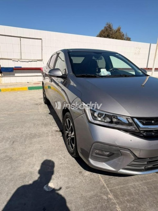 Chevrolet Optra 2026 White Used for Sale - 4