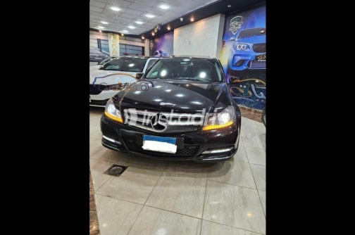 Mercedes C 250 2012 Black Used for Sale - 7