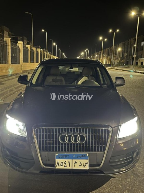 Audi Q5 2011 Brown Used for Sale - 1