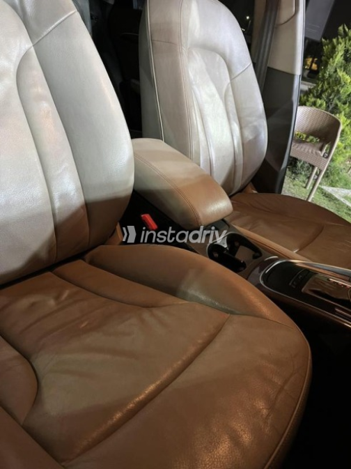 Audi Q5 2011 Brown Used for Sale - 6