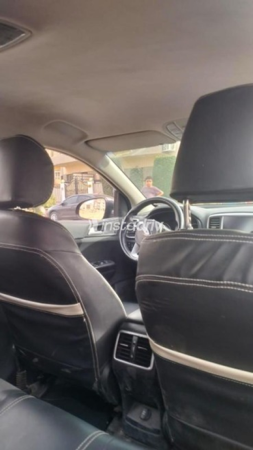 Kia Sportage 2022 White Used for Sale - 8