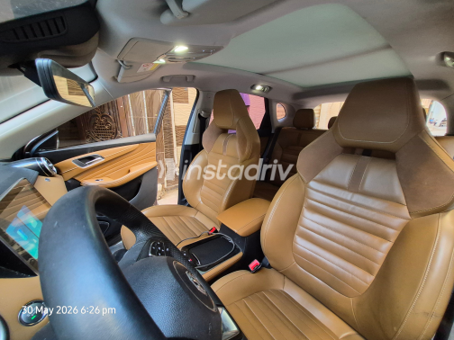 MG HS 2025 Dark Gray Used for Sale - 5