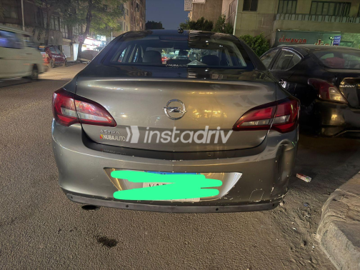 Opel Astra 2021 Gray Used for Sale - 3