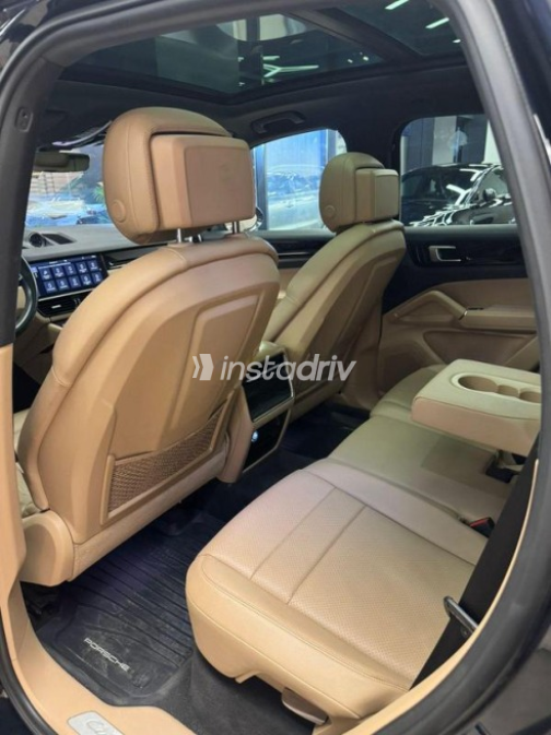 Porsche Cayenne S 2019 Black Used for Sale - 5