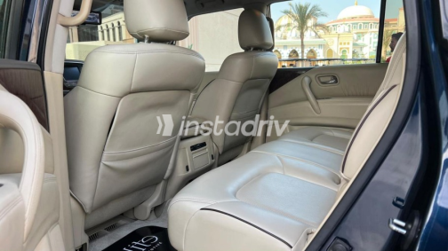 نيسان باترول 2019 أزرق غامق مستعملة للبيع - 6