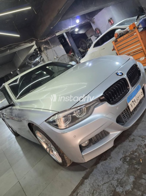 بي ام دبليو 320 2019 فضي مستعملة للبيع - 6