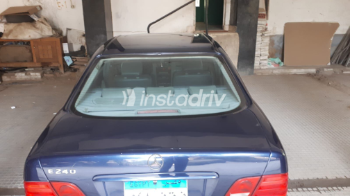 Mercedes E 240 1999 White Used for Sale - 7