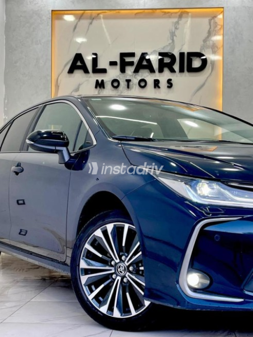 تويوتا كورولا 2025 أزرق غامق مستعملة للبيع - 5
