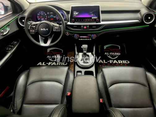 كيا K3 2022 أبيض مستعملة للبيع - 5