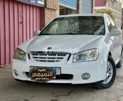 كيا سيراتو 2004 أبيض مستعملة للبيع - 2