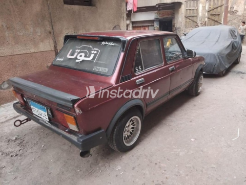 فيات 127 1996 أحمر غامق مستعملة للبيع - 1