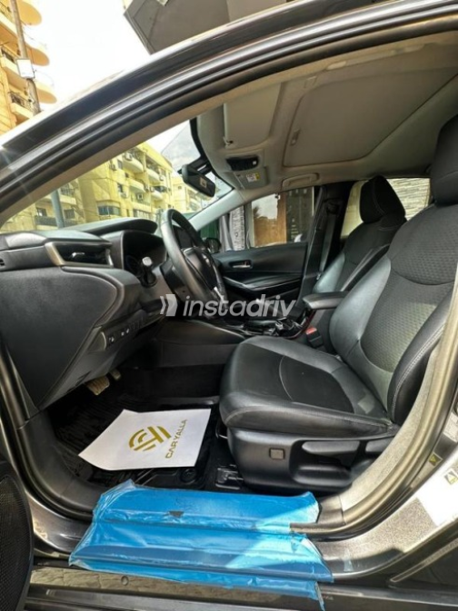 Toyota Corolla 2025 Gray Used for Sale - 4