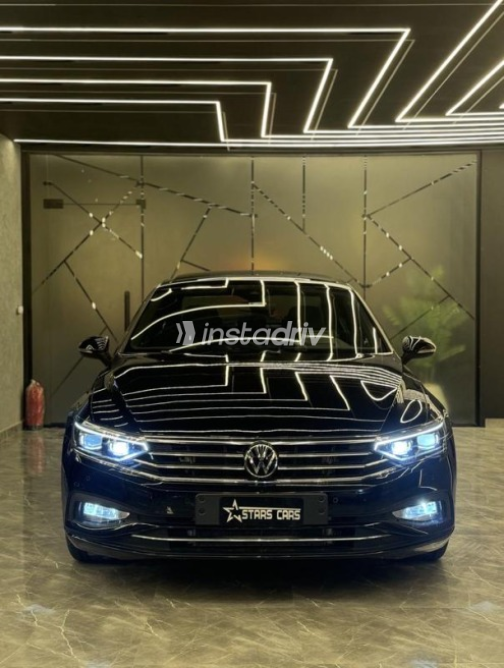 Volkswagen Passat 2021 Black Used for Sale - 4
