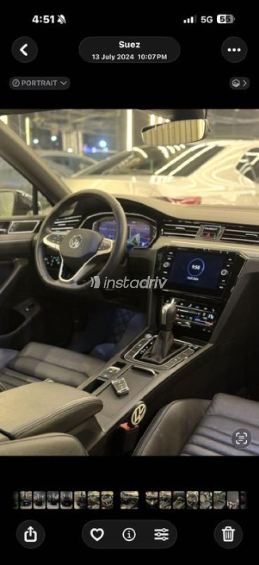 Volkswagen Passat 2021 Black Used for Sale - 9