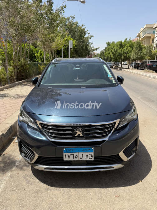 Peugeot 5008 2020 White Used for Sale - 6