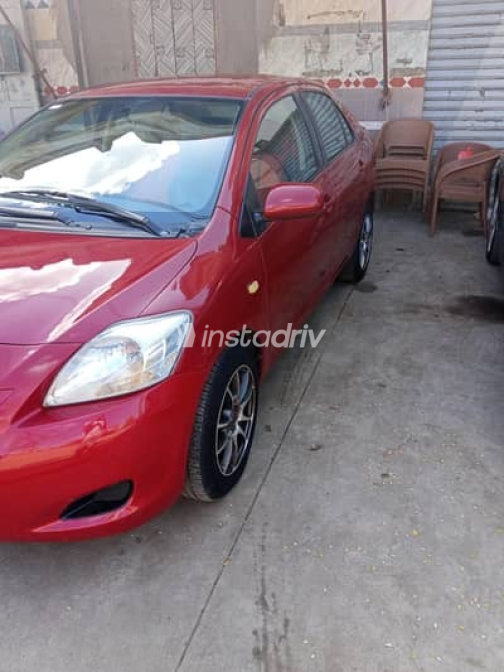 Toyota Yaris 2007 Burgundy Used for Sale - 1