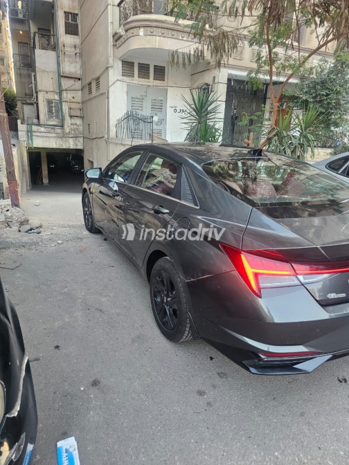 Hyundai Elantra CN7 2021 Dark Gray Used for Sale - 3