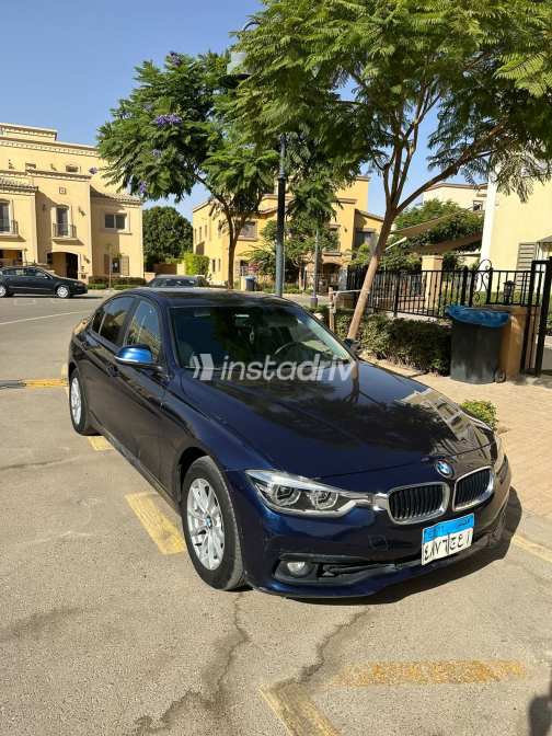 BMW 318 2018 White Used for Sale - 1