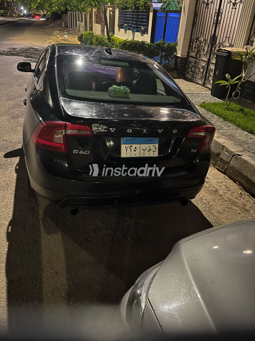 Volvo S60 2015 Black Automatic Used for Sale in Heliopolis - 1