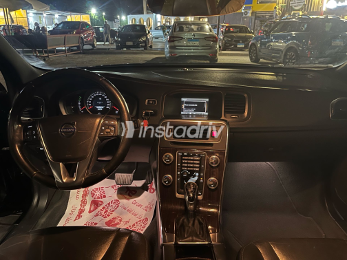 Volvo S60 2015 Black Automatic Used for Sale in Heliopolis - 2