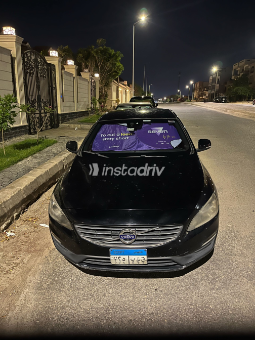 Volvo S60 2015 Black Automatic Used for Sale in Heliopolis - 4