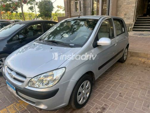 Hyundai Getz 2009 Silver Automatic Used for Sale in Cairo - 1