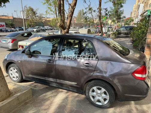 Nissan Tiida 2009 Gray Automatic Used for Sale in Sheraton - 3