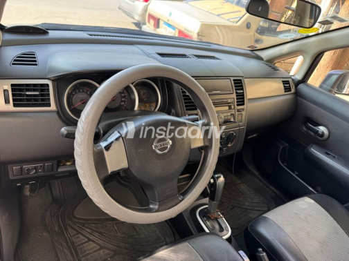 Nissan Tiida 2009 Gray Automatic Used for Sale in Sheraton - 6