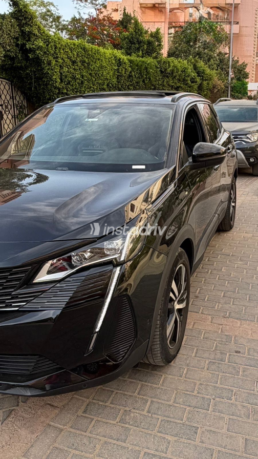 بيجو 3008 2024 أسود أوتوماتيك مستعملة للبيع في الجيزة - 3