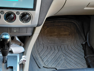 Ford Focus 2006 White Automatic Used for Sale in Cairo