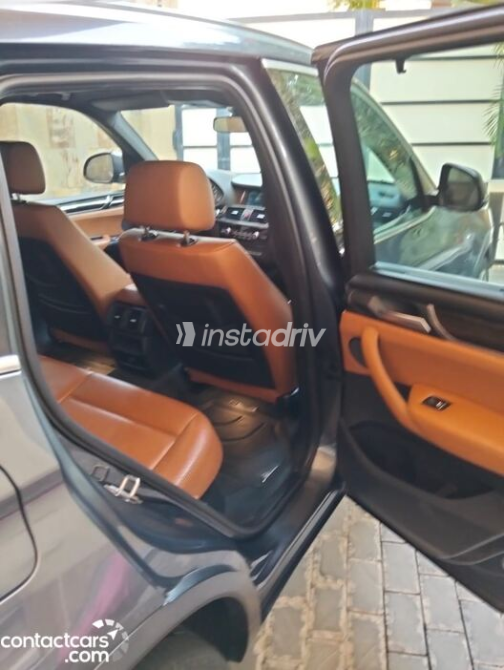 بي ام دبليو X3 2017 رمادي أوتوماتيك مستعملة للبيع في الجيزة - 3