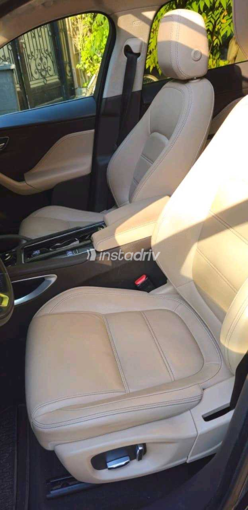 Jaguar F-Pace 2020 White Automatic Used for Sale in Cairo - 6